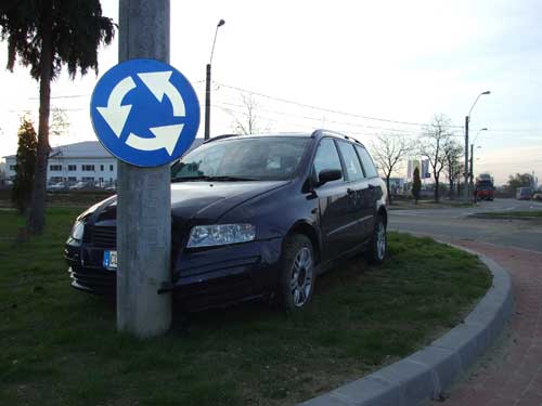 Foto accident Victoriei - Baia Mare (c) eMaramures.ro